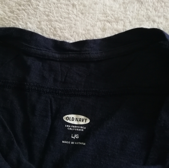 Old Navy Crop Top - Picture 2 of 4